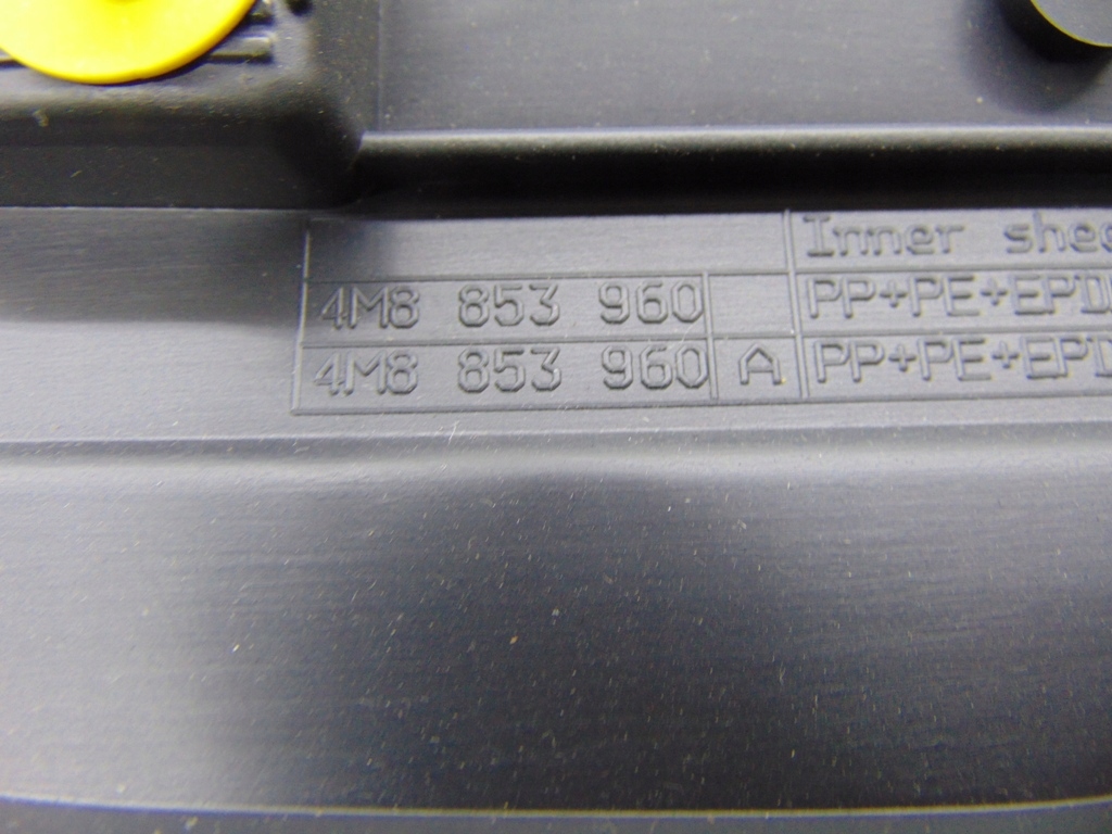 фото №10, Молдинг дверь перед правое audi q8 4m 4m8853960 оригинальный номер