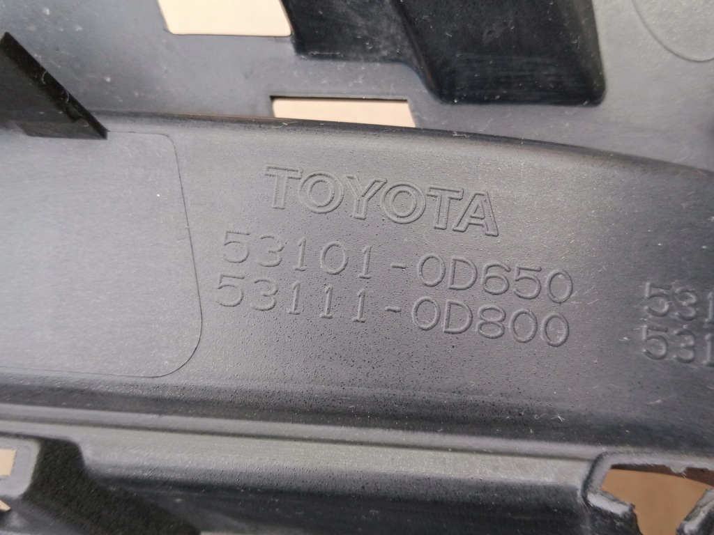 фото №4, Toyota yaris iii lift решётка радиатора решётка радиатора 2014r-