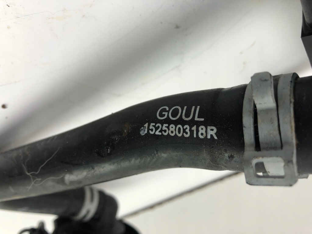 фото №4, Renault scenic iv 1.3 tce заливна горловина трубка кришка оливи