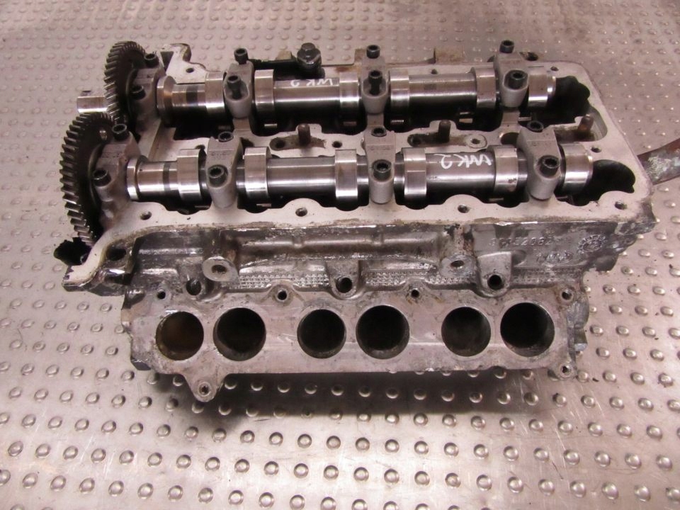 фото №8, Jeep grand cherokee wk2 ii 3.0d головка двигателя