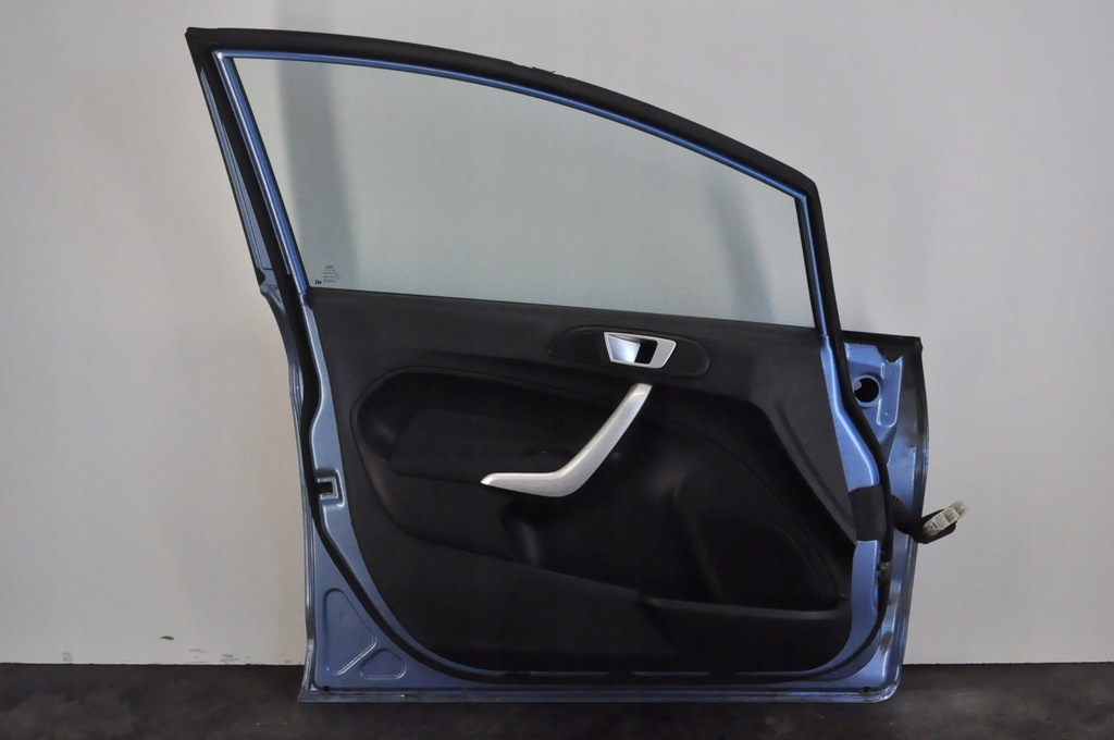 фото №12, Ford fiesta mk7 дверь левый перед левая передние 5d