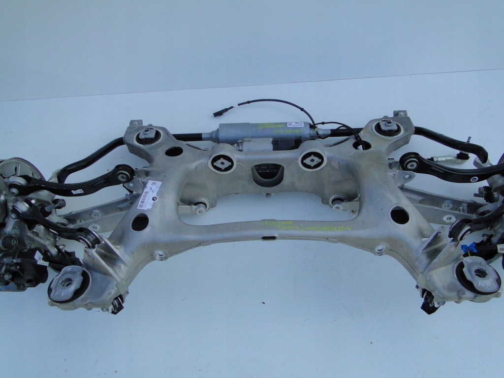 фото №5, Mercedes s klasa 223 w223 підрамник задній підрамник підрамник 4matic гібрид 63 amg