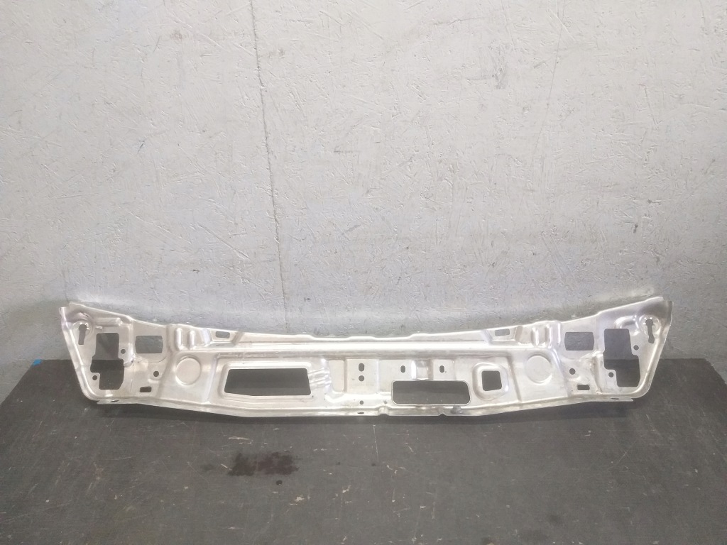 фото №1, Pas передний mercedes c klasa w206 a2066201400