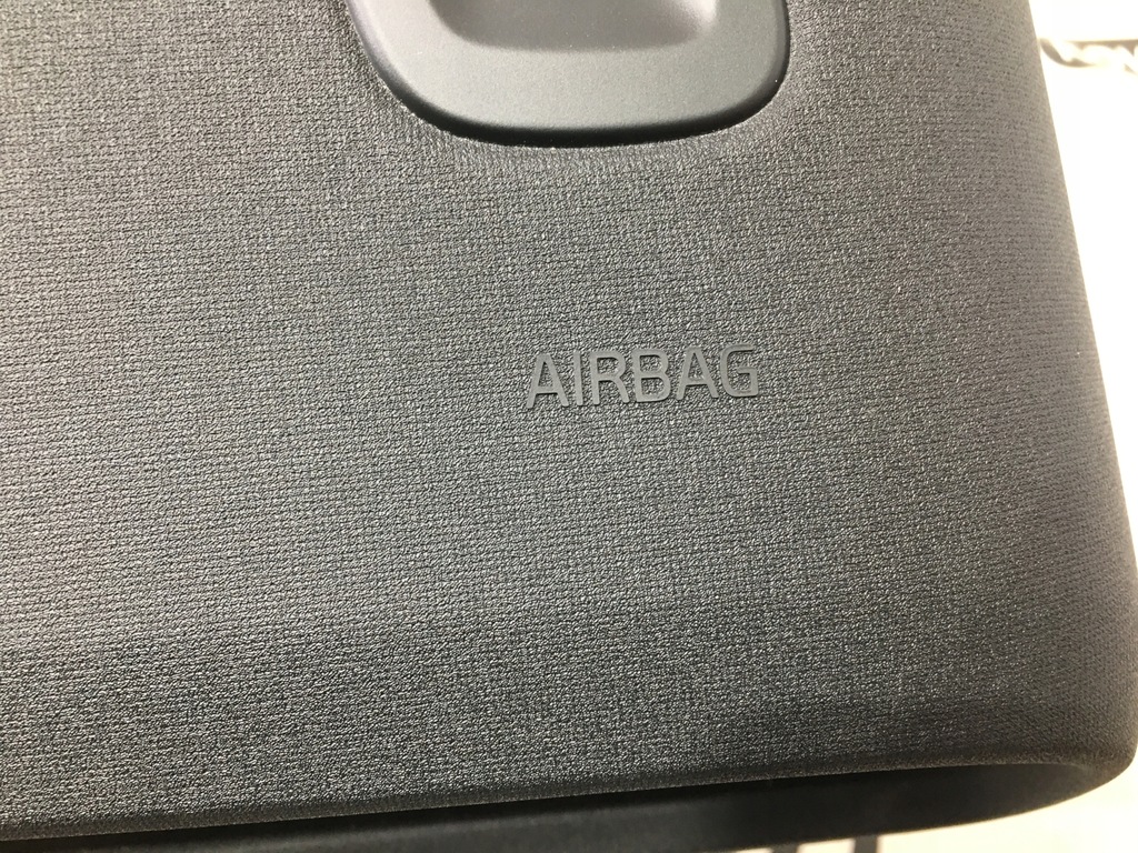 фото №5, Volvo polestar 2 ii панель приладів консоль подушка безпеки подушки безпеки ремені оригінал демонтаж