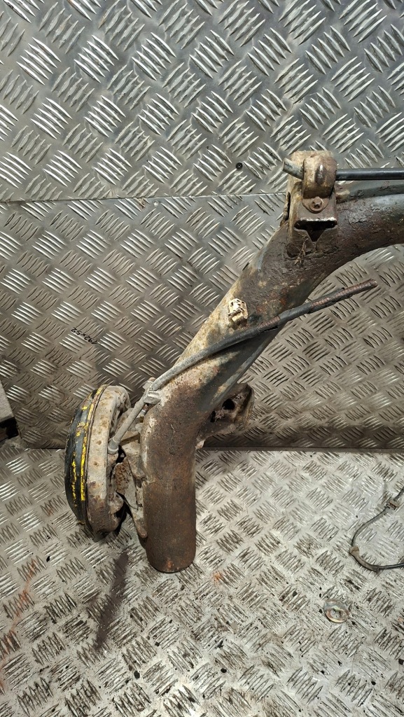 Балка подвеска задний  smart fortwo в Украине