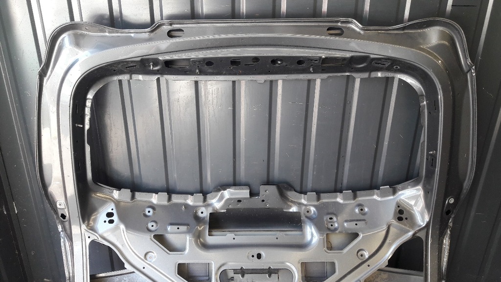 фото №6, Крышка багажника mercedes glc 220