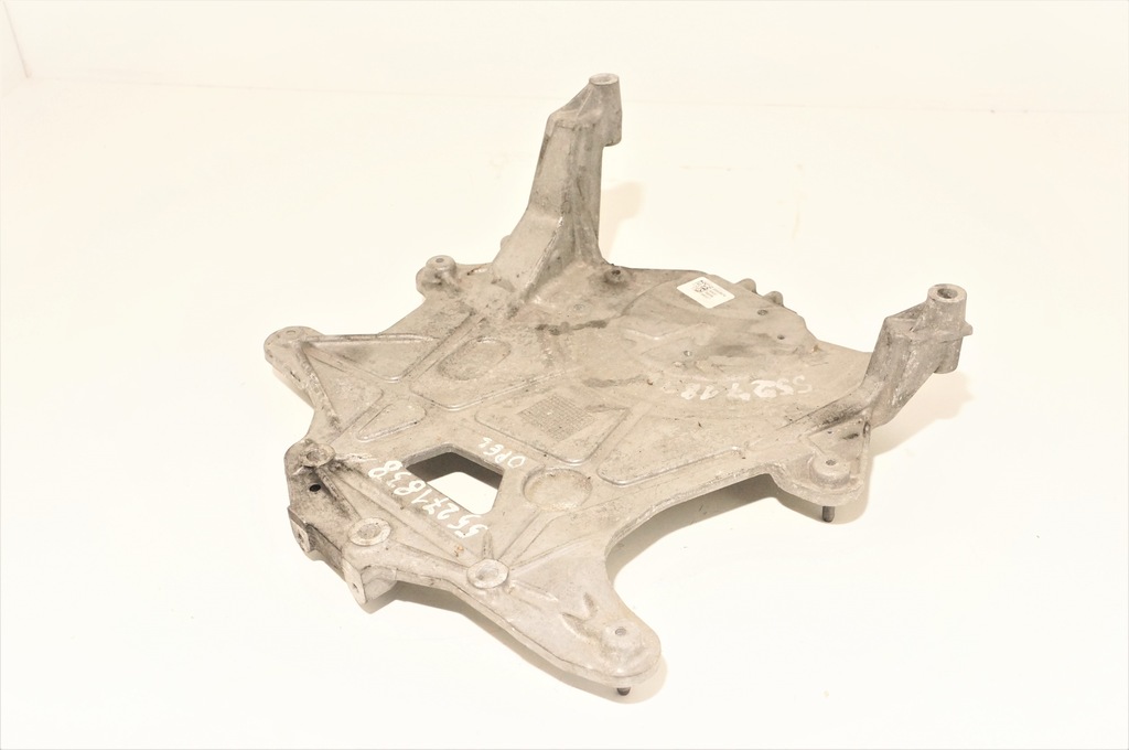 фото №3, Корпус распределительного вала alfa romeo stelvio 2,2d 50549576