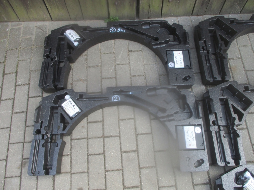 фото №3, Пенополистирол багажника 2ga012115b vw t-roc
