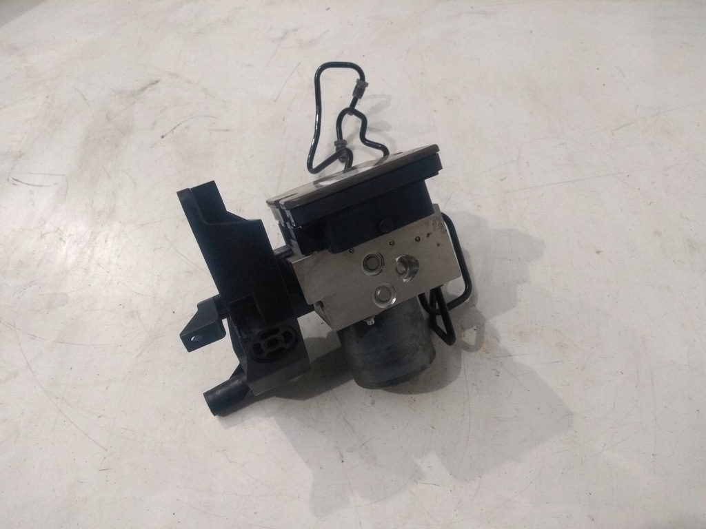 фото №1, Mercedes s-kl w217 w222 - насос abs