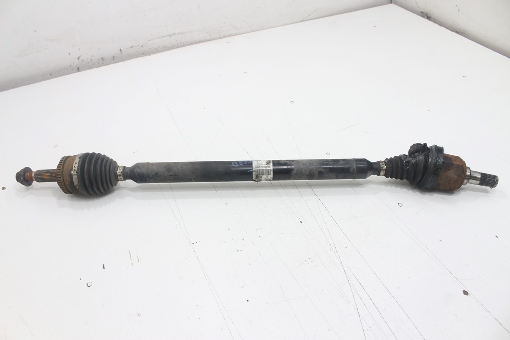 фото №8, Приводной вал правая 49501a6500 kia ceed ii lift 1.6 crdi