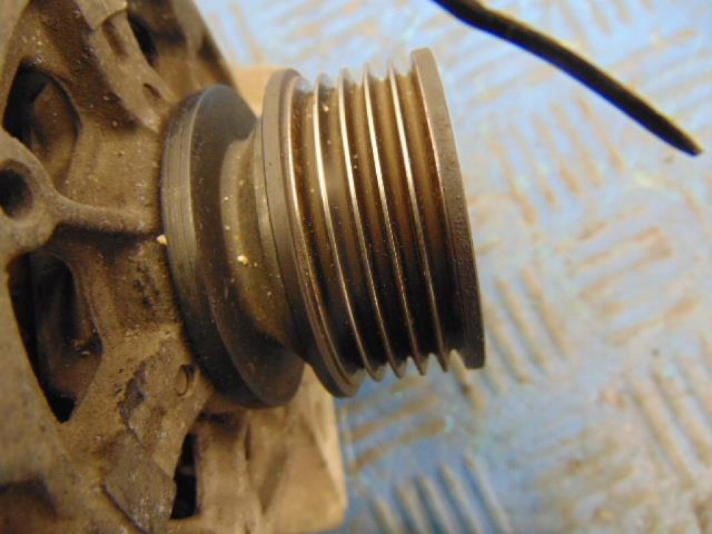 Mercedes w168 1.4b генератор a0121544502 в Україні