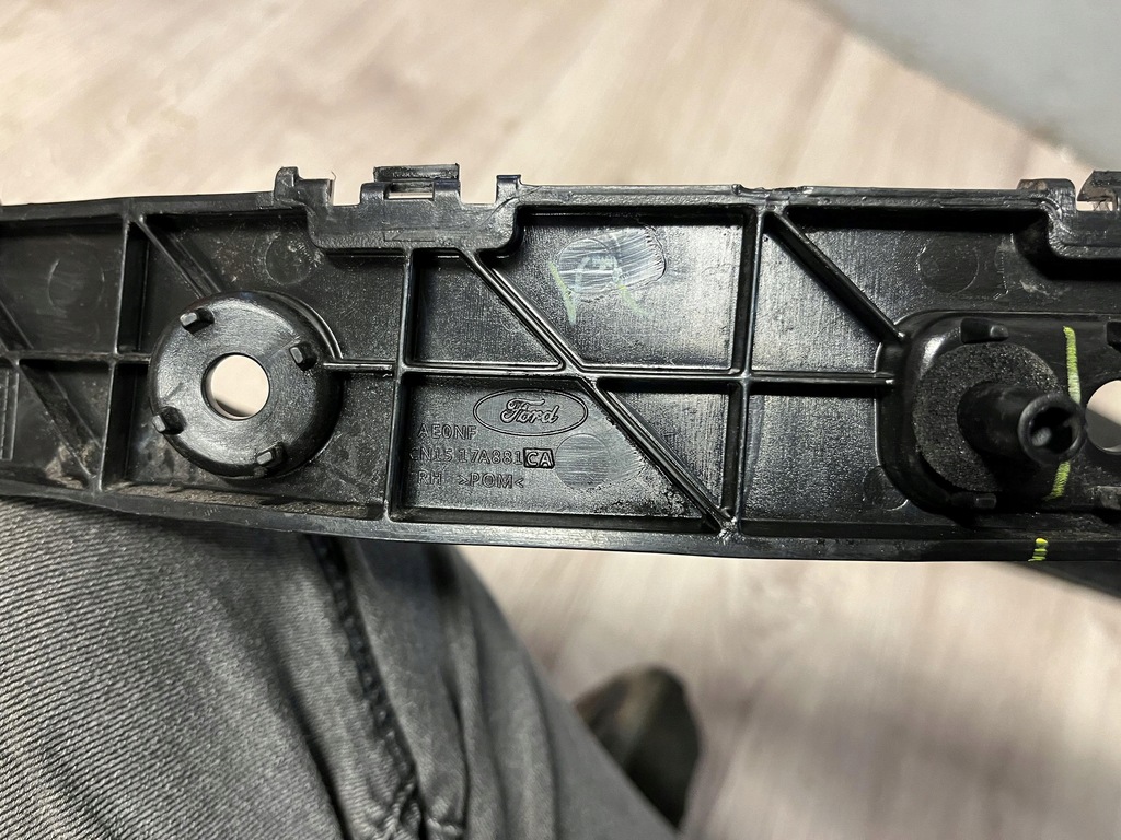 фото №7, Ford ecosport направляющая бампера задняя левый правый cn15-17a882