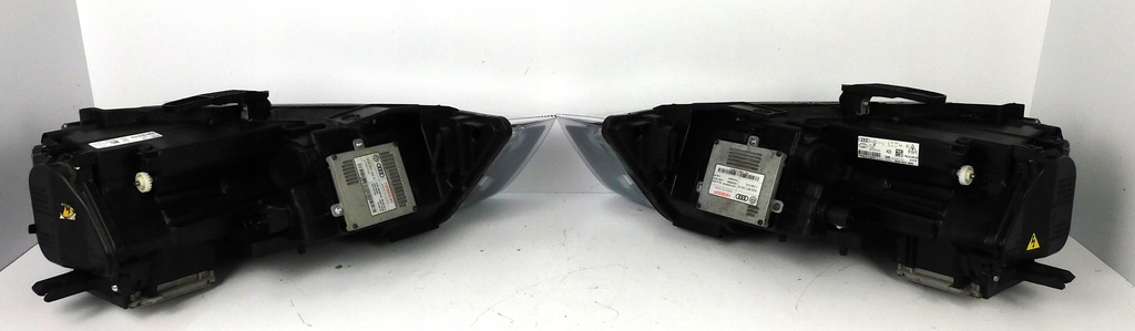 фото №11, Audi q3 8u лампа права ліва ксенон led комплектна ні поворотна