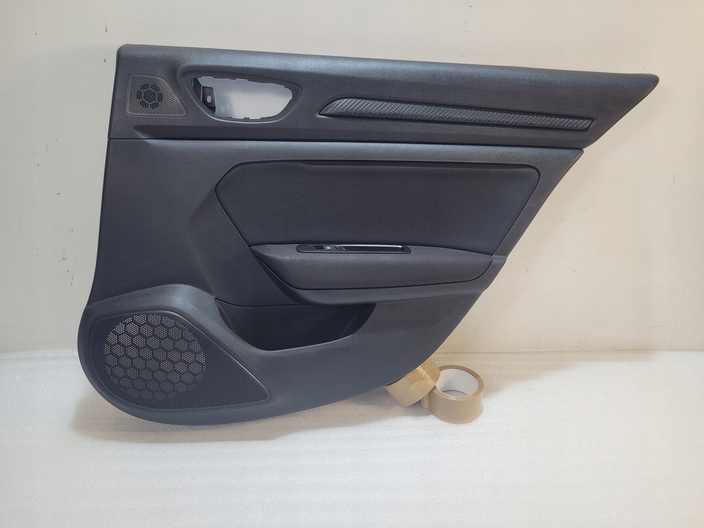 фото №1, Megane iv обивка обшивка дверь правый задняя