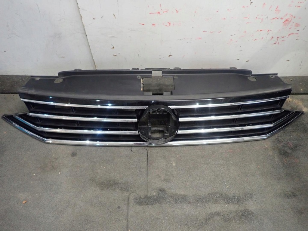 фото №1, Решётка радиатора vw passat b8 2014- 3g0853651bl