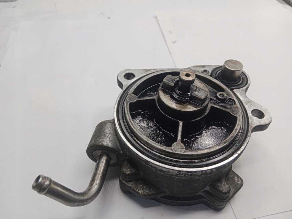 фото №5, Насос вакуум вакууму 1.4 d-4d toyota yaris aygo verso corolla auris