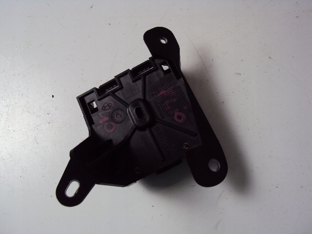 фото №4, Радар датчик правий задня renault clio v 2019-