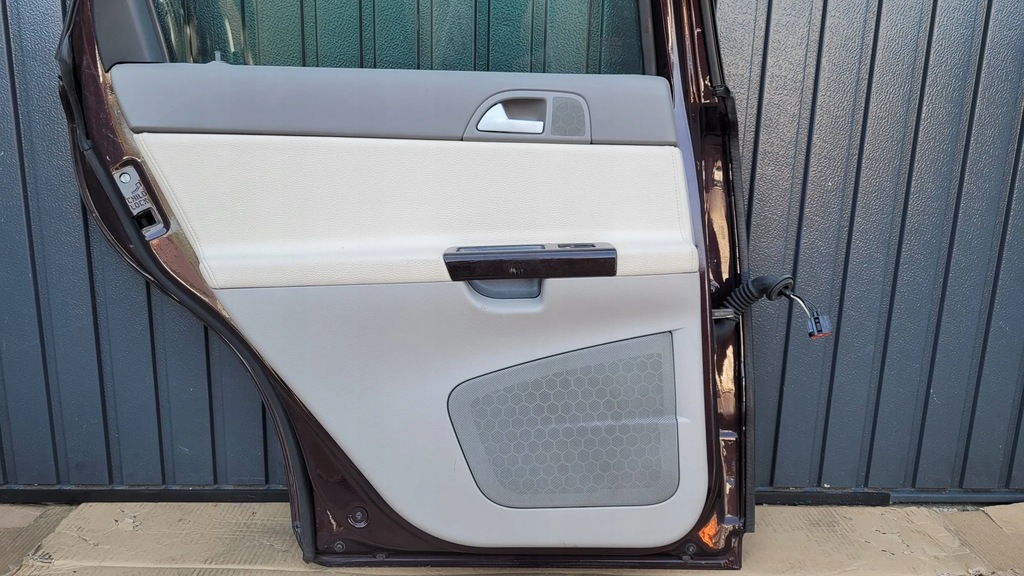 фото №13, Volvo v50 04 двері задня задні ліва fv повний