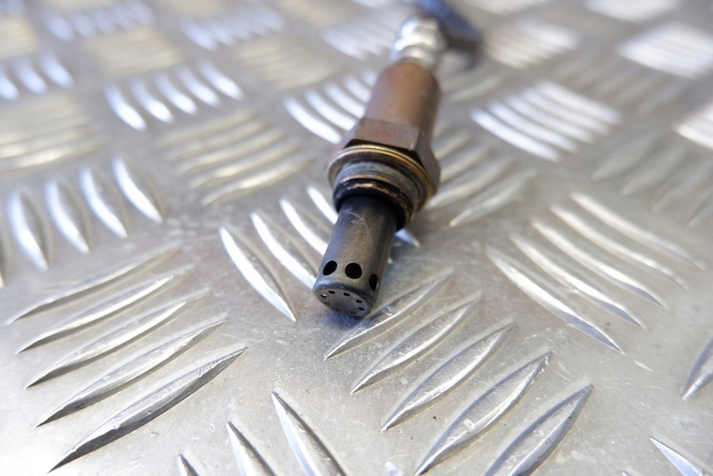 фото №6, Датчик лямбда-зонд toyota yaris _p21_ 89467k0060 1.5l hybrid 85kw 2021