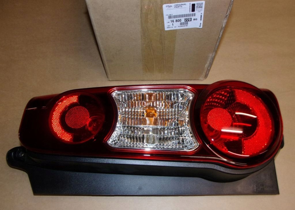 фото №1, Лампа задня модуль. c berlingo iii права 1680022880