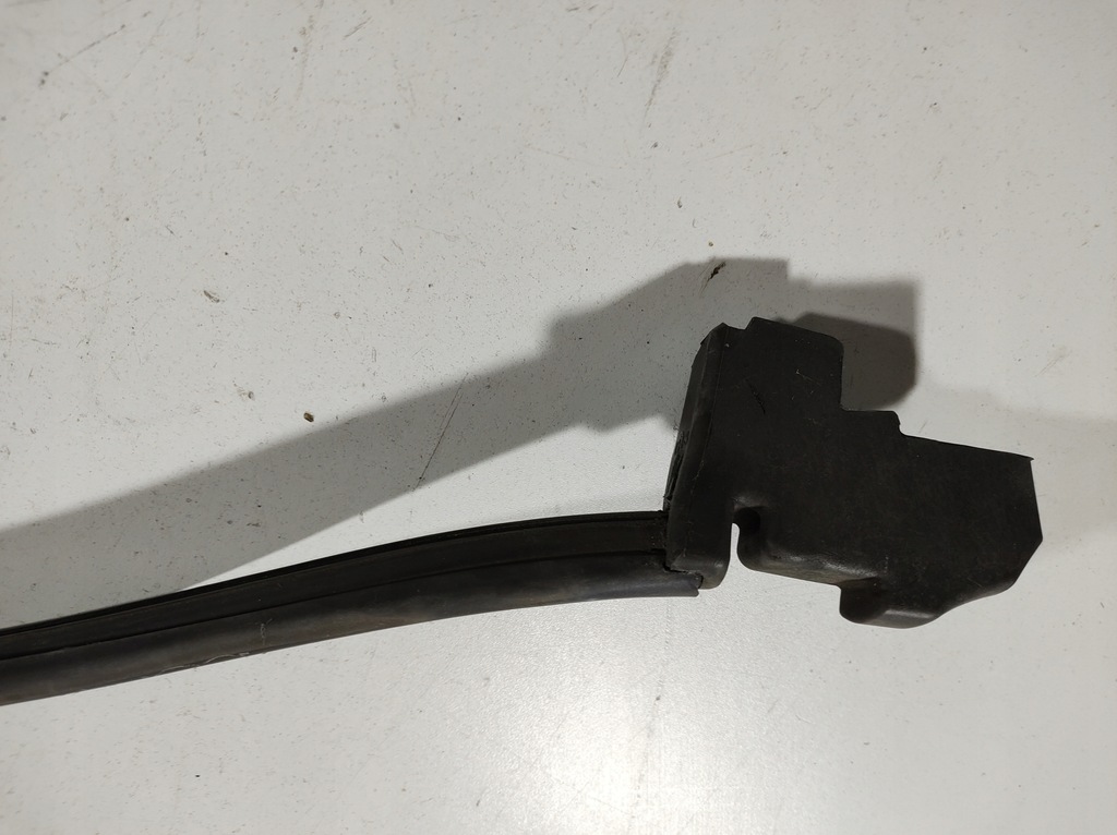 фото №5, Hyundai ioniq 17r- прокладка жабо