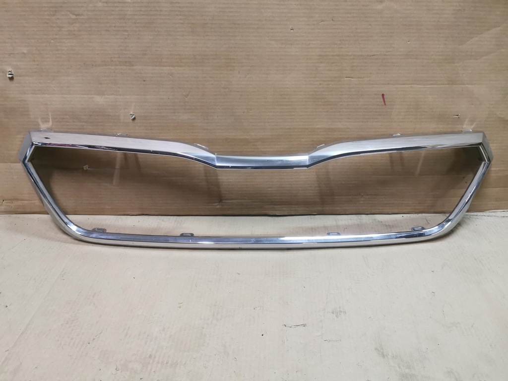 фото №1, Рамка хром skoda scala