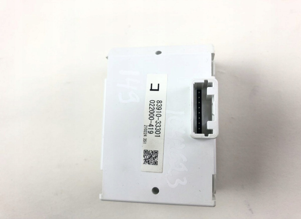 фото №2, 8391033301 приладова панель lexus es vii