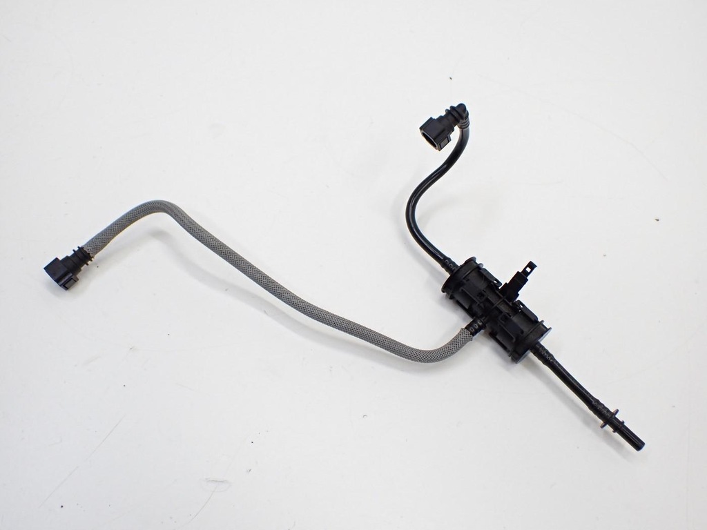 фото №1, Клапан вакуумa оригинал opel corsa f 1.2 turbo hn05 24r