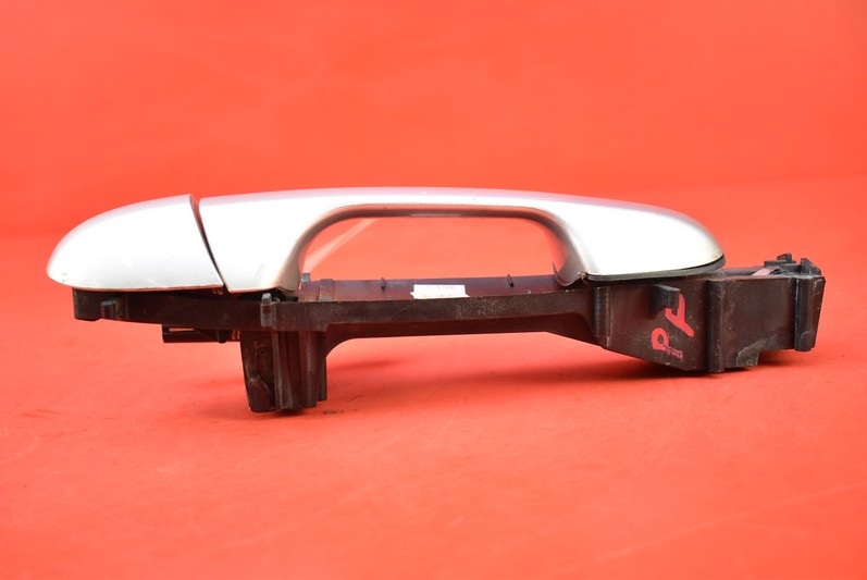 фото №5, Ручка правая перед передняя chrysler pacifica 06r