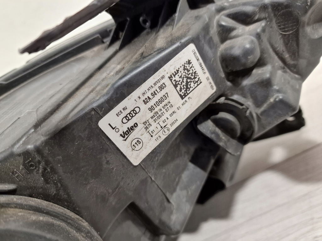 фото №9, Audi a1 82a 18+ лампа перед звичайна