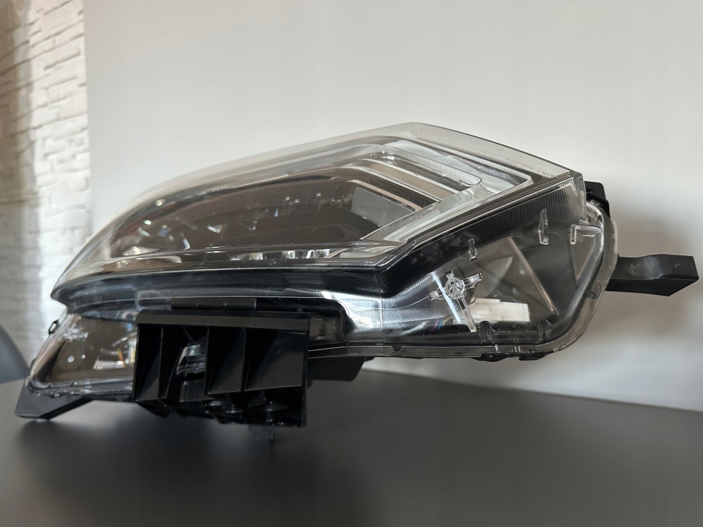 фото №4, Nissan qashqai ii lift фара правый full led 100-19011