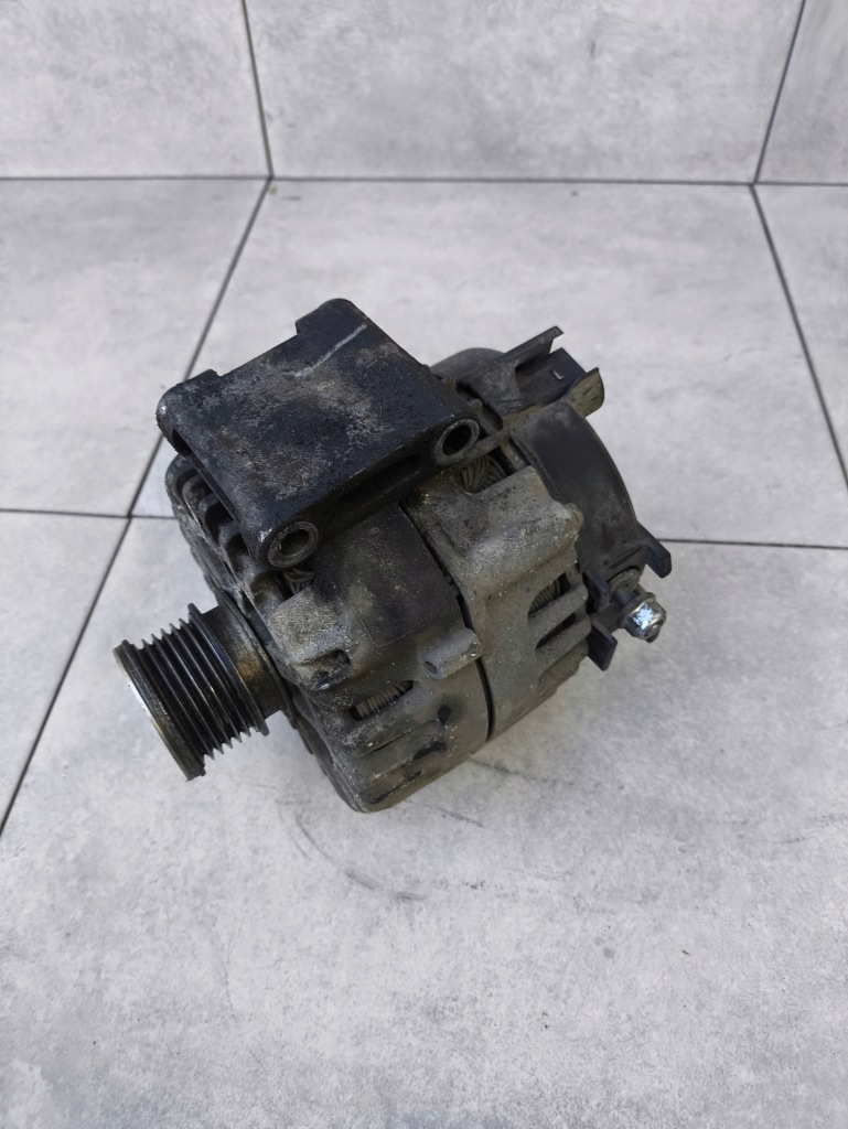 фото №1, Mercedes w212 генератор valeo a0131546802 mercedes 2,2 cdi ?