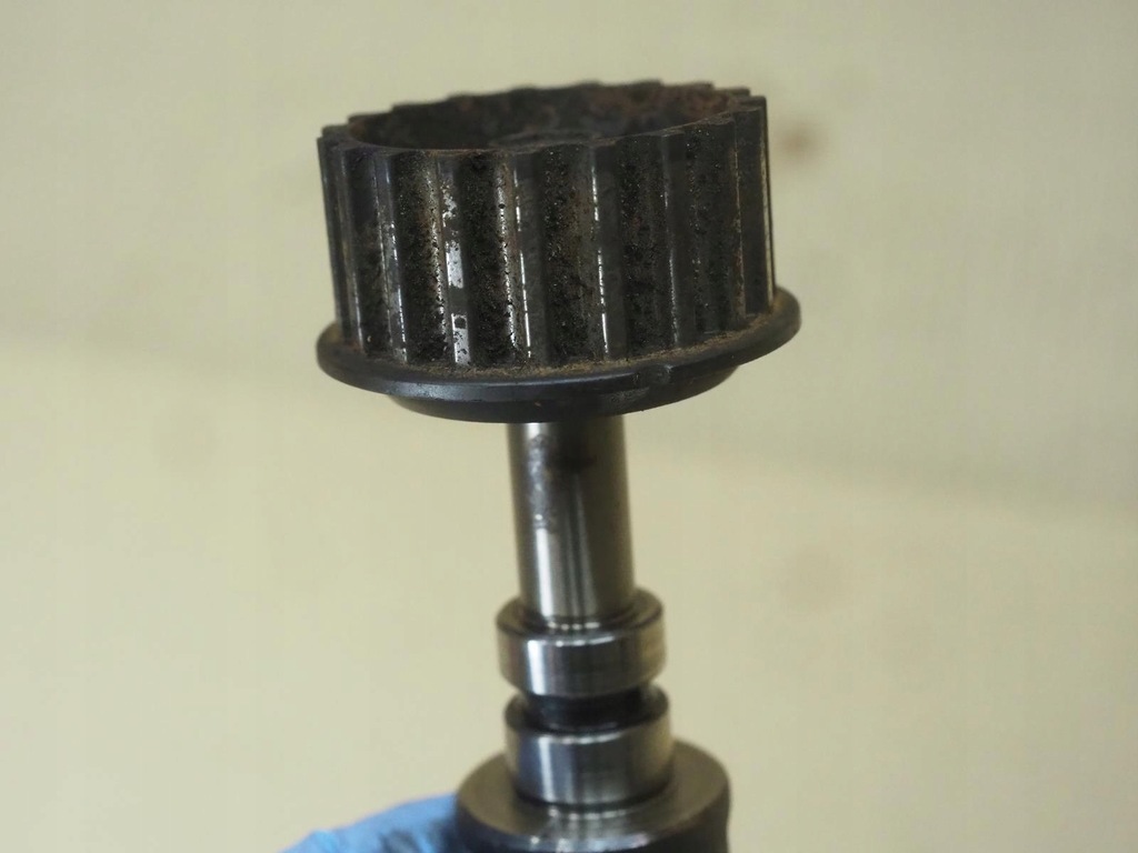 фото №16, Hyundai h1 2001r 2.5 td d4bf вал балансувальний балансувальний