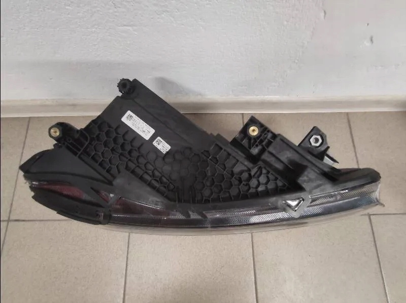 фото №8, Лампа передняя перед ford tourneo connect full led