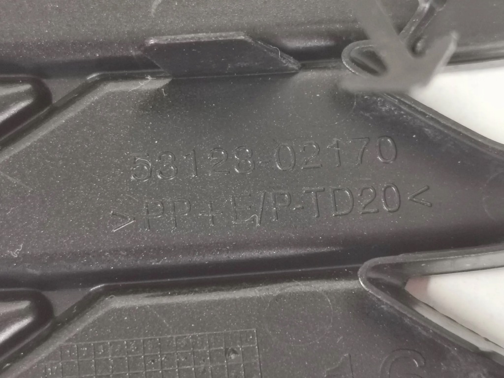 фото №10, Заглушка ґрати центральної, захист фаркоп toyota corolla e21 przed lift 7.140