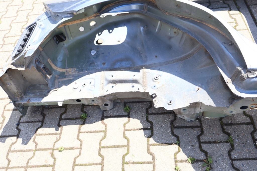 фото №4, Volvo xc60 ii чверть крила права задня 714