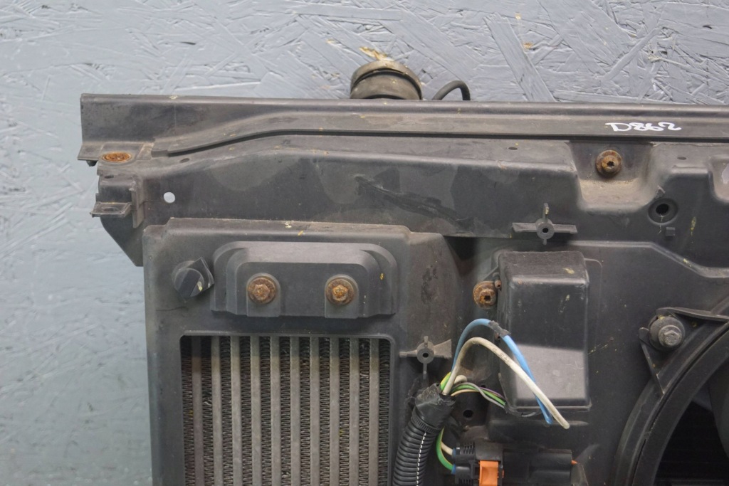 фото №10, Peugeot 3008 pas передній 1.6 hdi d862