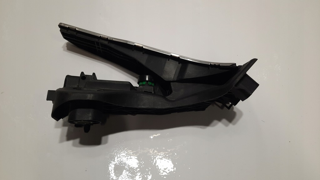 фото №1, Audi r8 4.2 v8 потенціометр газу europa 1k1723503n