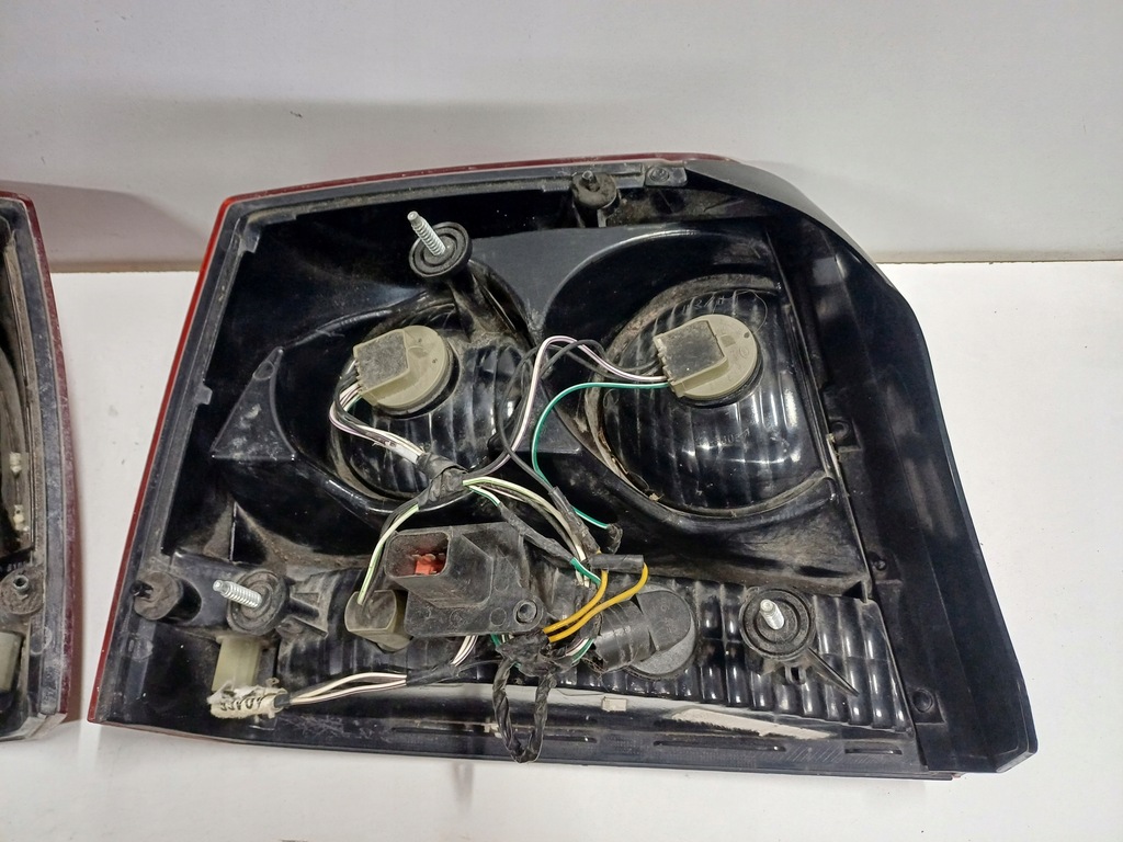 фото №9, Лампа задняя задняя левая dodge charger