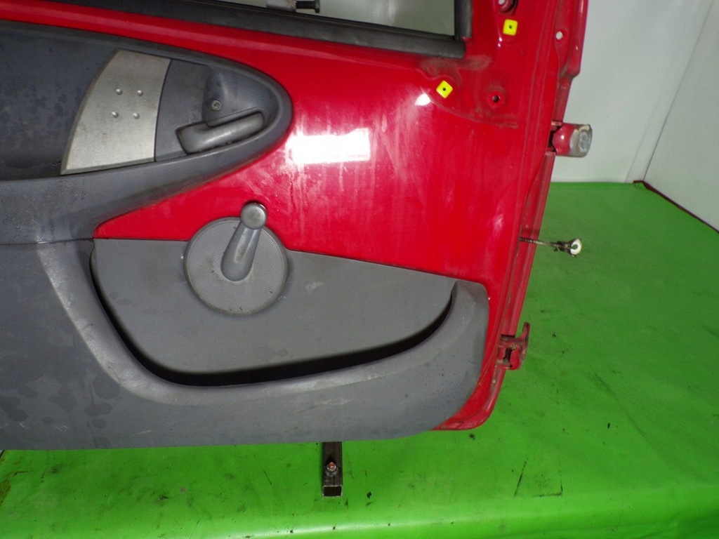 фото №13, Peugeot 107 дверь левая передние перед лак kjh