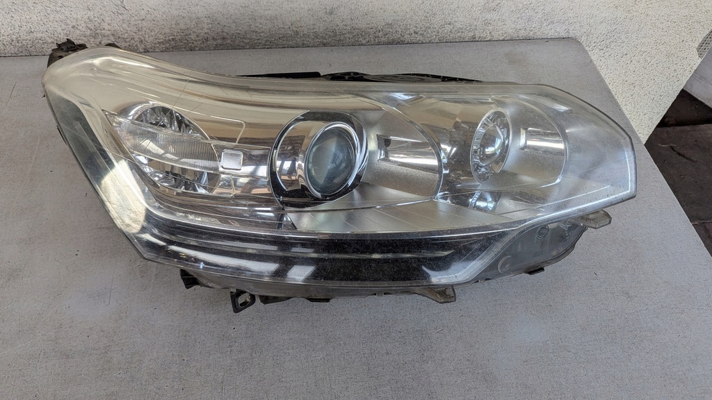 фото №1, Фара правий лампа перед ксенон eu 9674869880 citroen c5 ii x7 iii 08-17