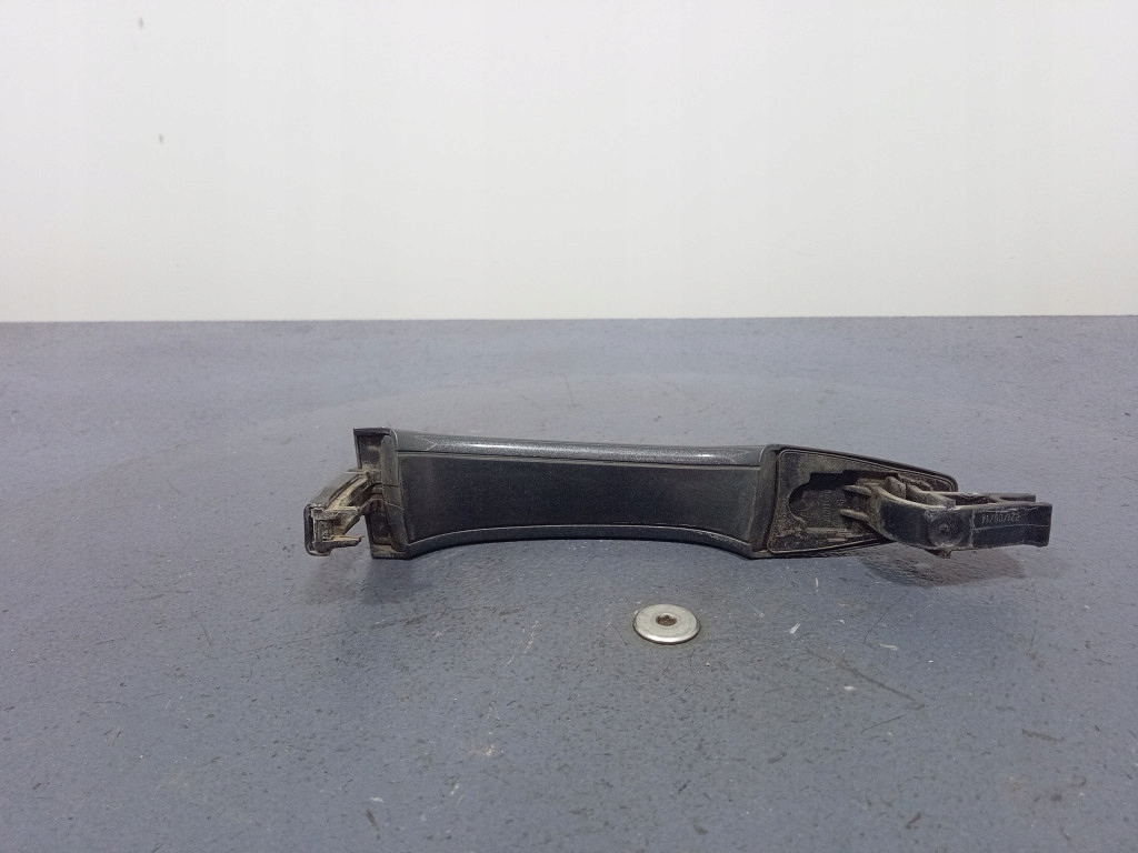 фото №2, Citroen c4 cactus 14- ручка задняя левая задняя ktp