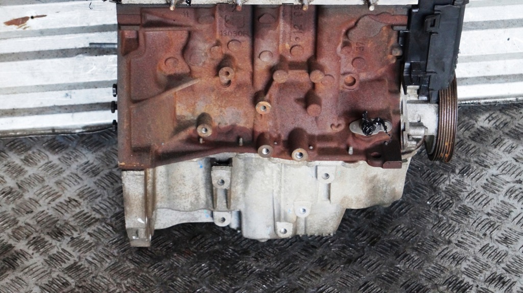 Двигун renault clio 3 1.5 dci 8v k9k 677 2011 Доставка