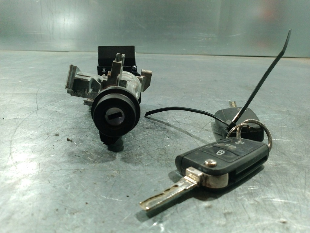 фото №4, Замок запалювання skoda rapid 1k0905851 1.0 tsi