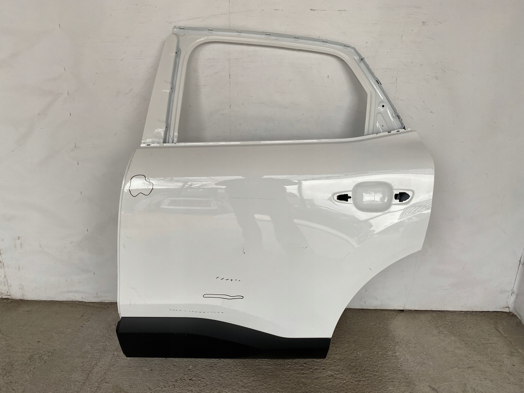 фото №1, Citroen c4 iii 2020r- дверь задняя левая задние