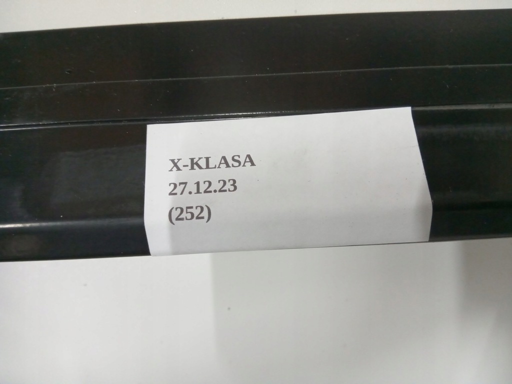 фото №11, Елементи кріпильні декоративні кришки кузов mercedes x470 w470