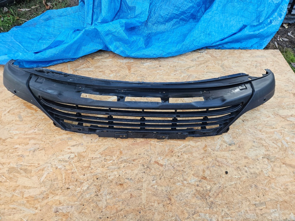 фото №1, Спойлер накладка-спойлер dół бампера renault koleos ii lift 620265730r