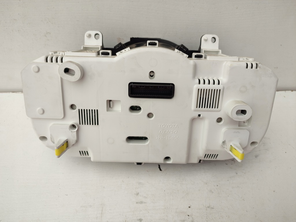 фото №5, Счетчик приборы toyota rav4 iii 2.2d-cat d4d europa 83800-42d13