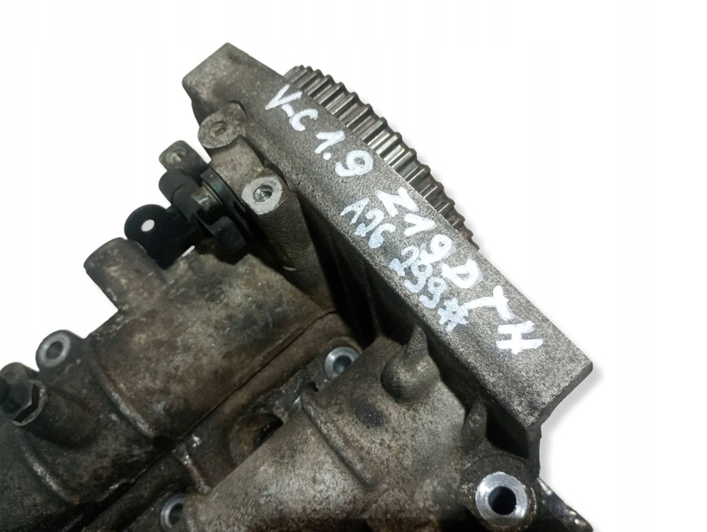 Головка двигуна opel vectra c 1.9cdti z19dth в Україні