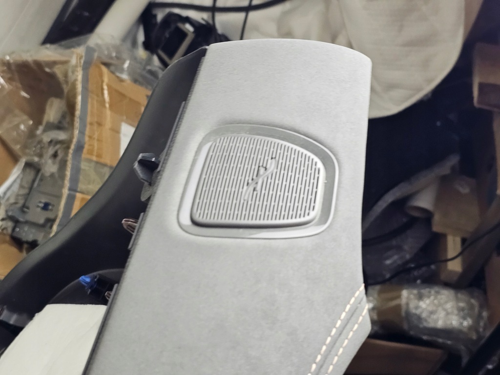 фото №10, Обшивка двері оббивка лівий перед europa mercedes eqe eve e w297